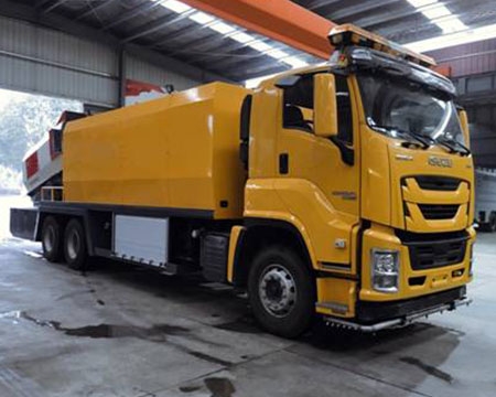 定制涡喷6生态治理车