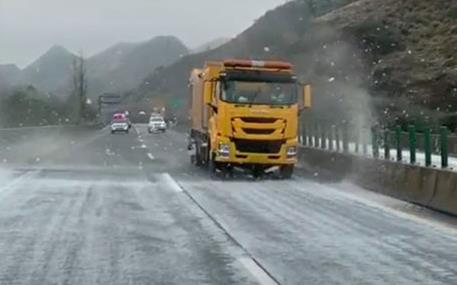 除雪车